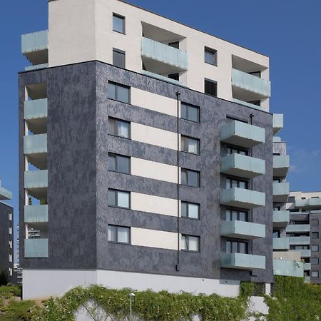 Citywest Apartments Praga Exterior foto