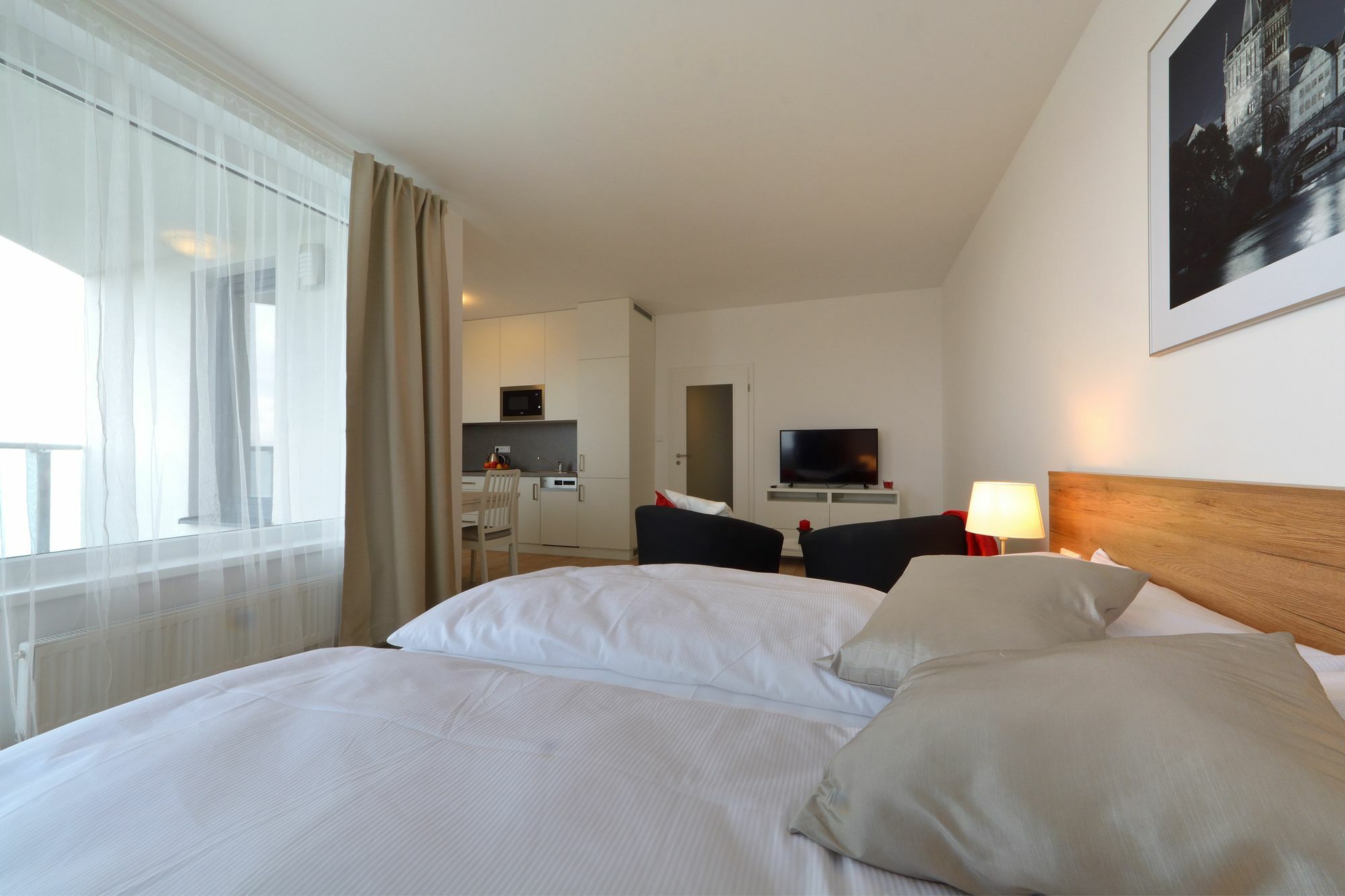 Citywest Apartments Praga Exterior foto